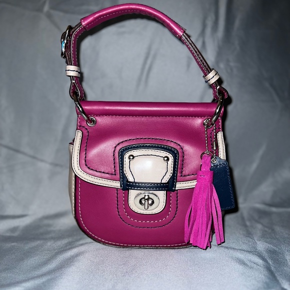 Coach Handbags - Coach Willis Two-Tone Crossbody Bag
